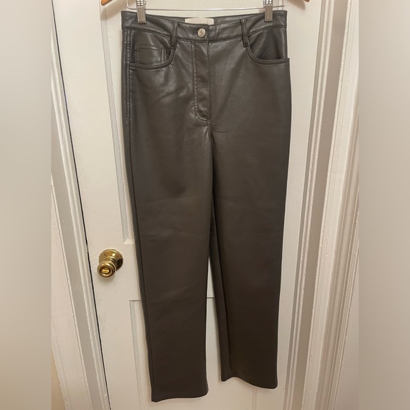 NWOT Wilfred Aritzia Melina Pants Womens Gray Faux Leather High Waisted Size 4 - Picture 3 of 7
